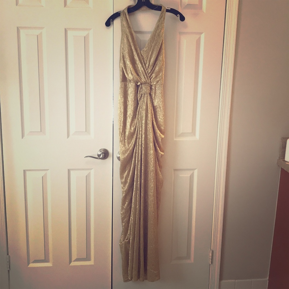 New with tags! Gold Halter shimmering Gown size 4